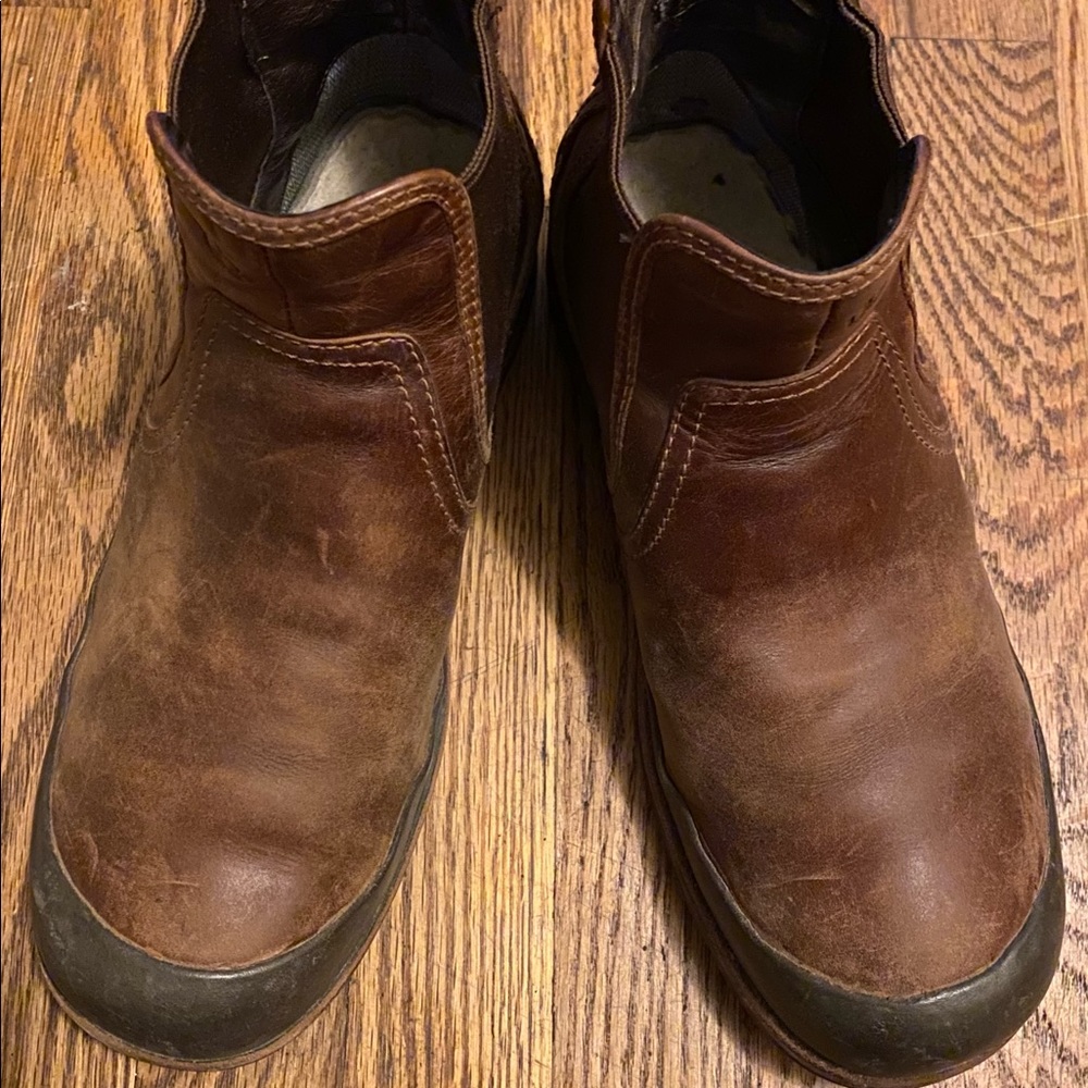 Men's UGG’s Australia Matteson PullOn Boots Size 9